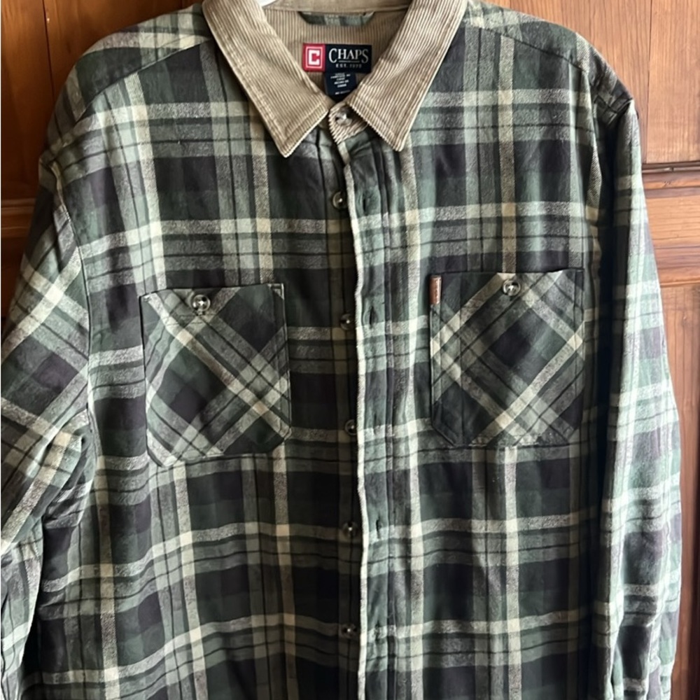 Chaps Men's Green and Black Plaid Button-Front Shirt with Tan Corduroy Collar